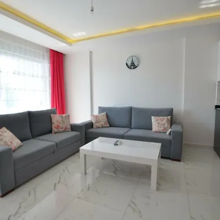 Elite Life 5 Apartment Апартаменти *